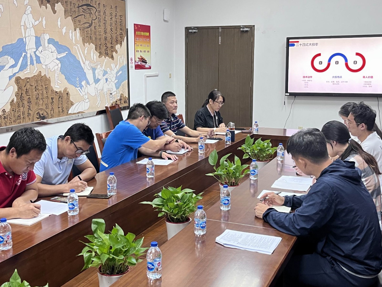 调整大小 52840092fda5351e9806c87c59fa8ad.jpg