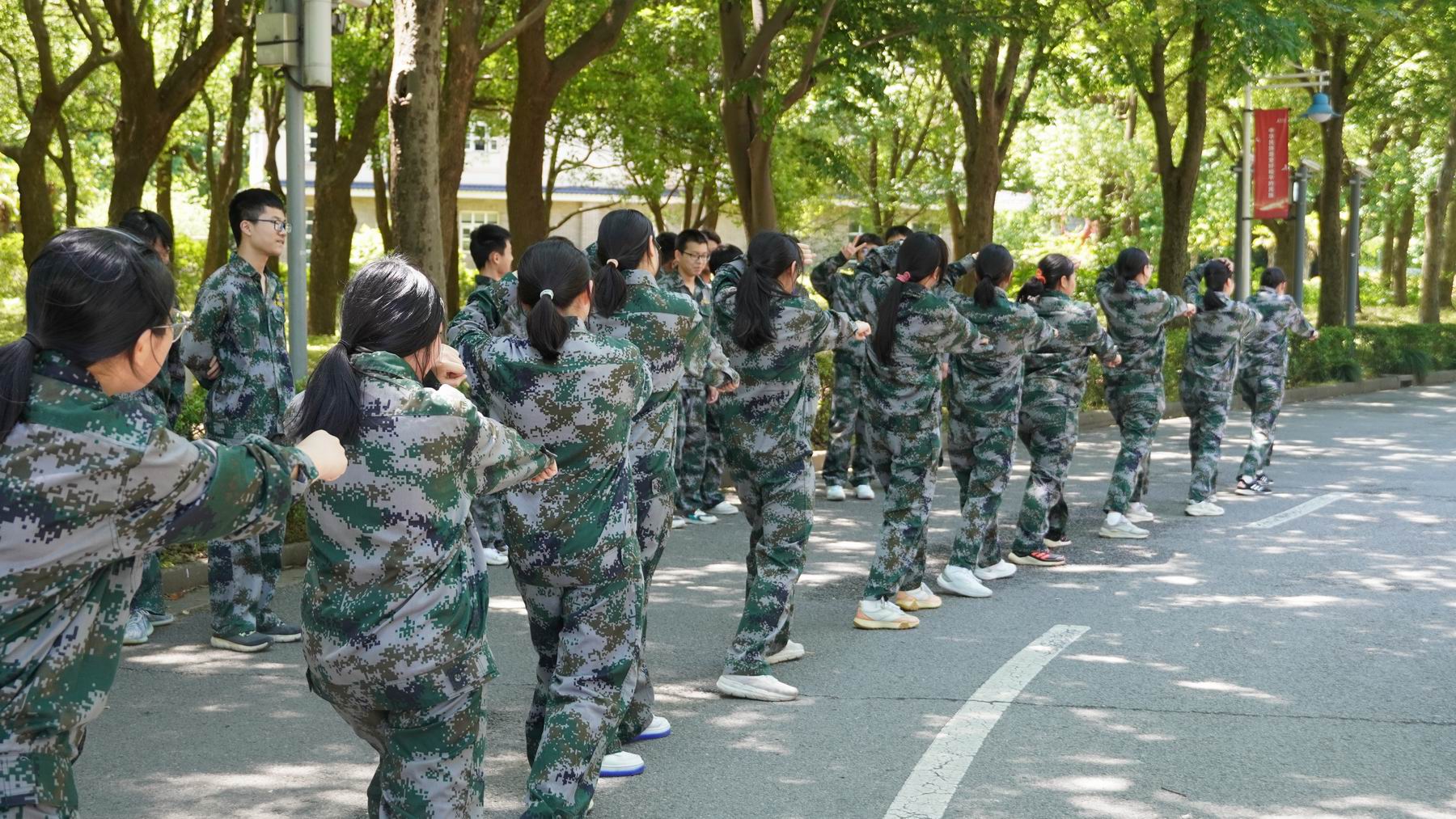 调整大小 打拳.JPG